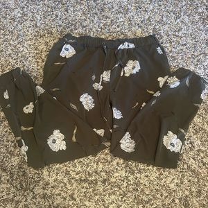 Green floral pants